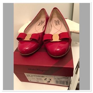 Salvatore Ferragamo Varina Flats Red Patent 8.5B